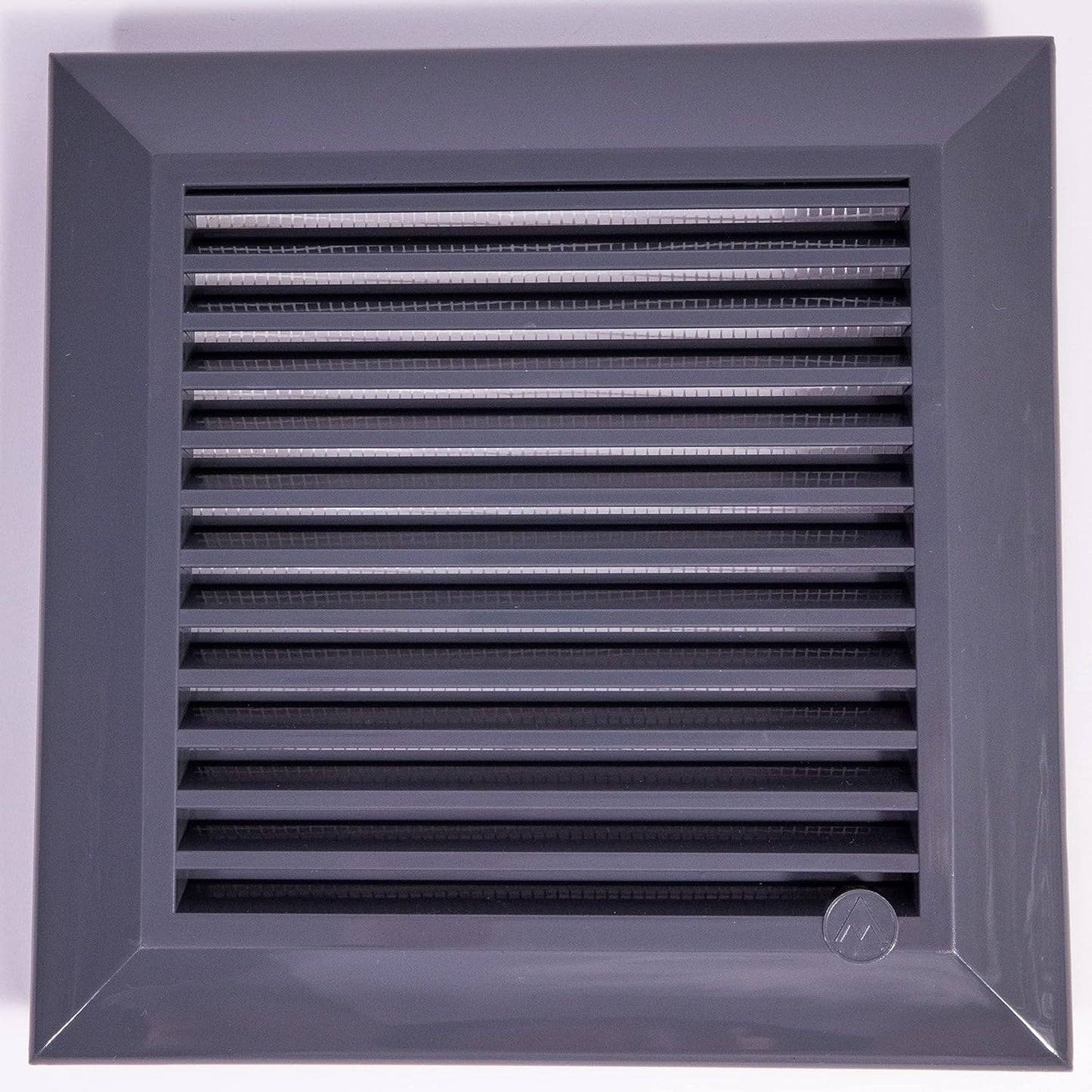 Graphite Duo Smart Louvre Vent 135G 135mm with Insect Mesh
