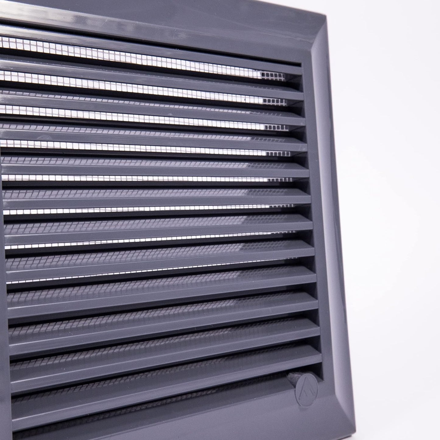 Graphite Duo Smart Louvre Vent 135G 135mm with Insect Mesh