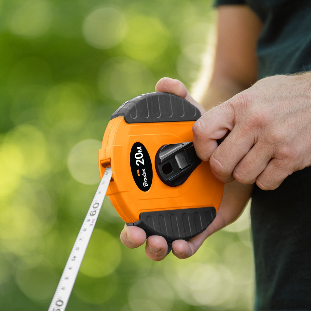 13mm Wide Fibreglass Measuring Tape – Black/Orange, 20m to 50m Range