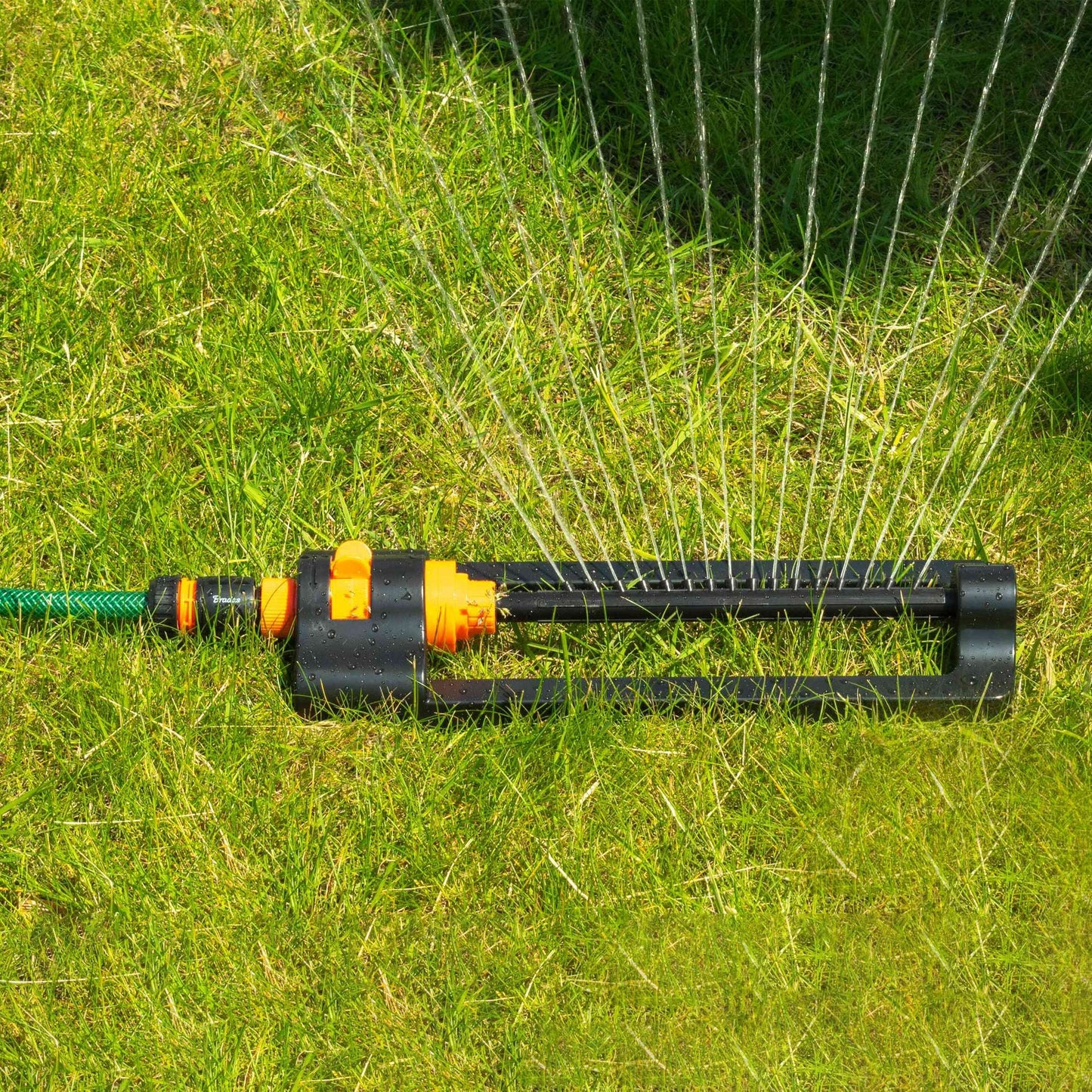 Eco Line Small Oscillating Lawn Sprinkler