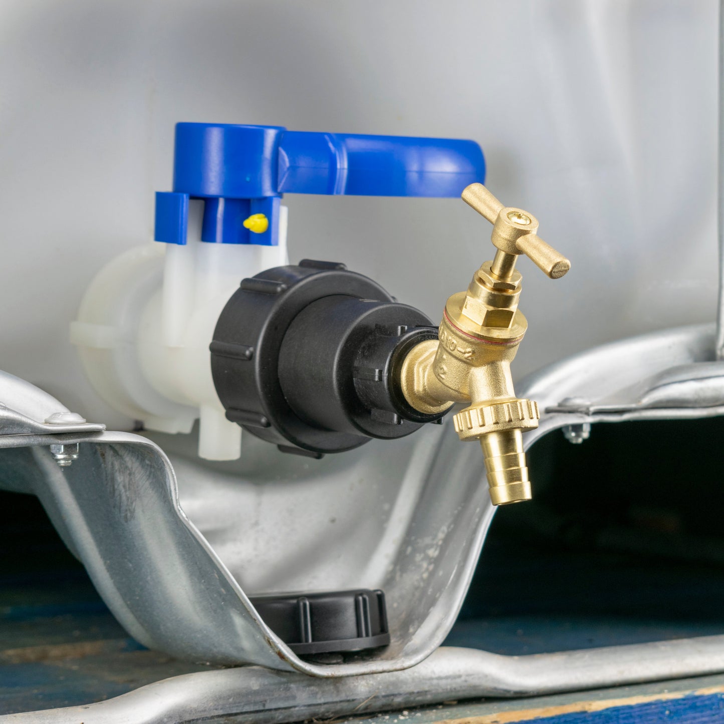 IBC 2” S60X6 – 1/2" BSPF Extended Adapter with 1/2” Brass Hose Barb Bib Tap
