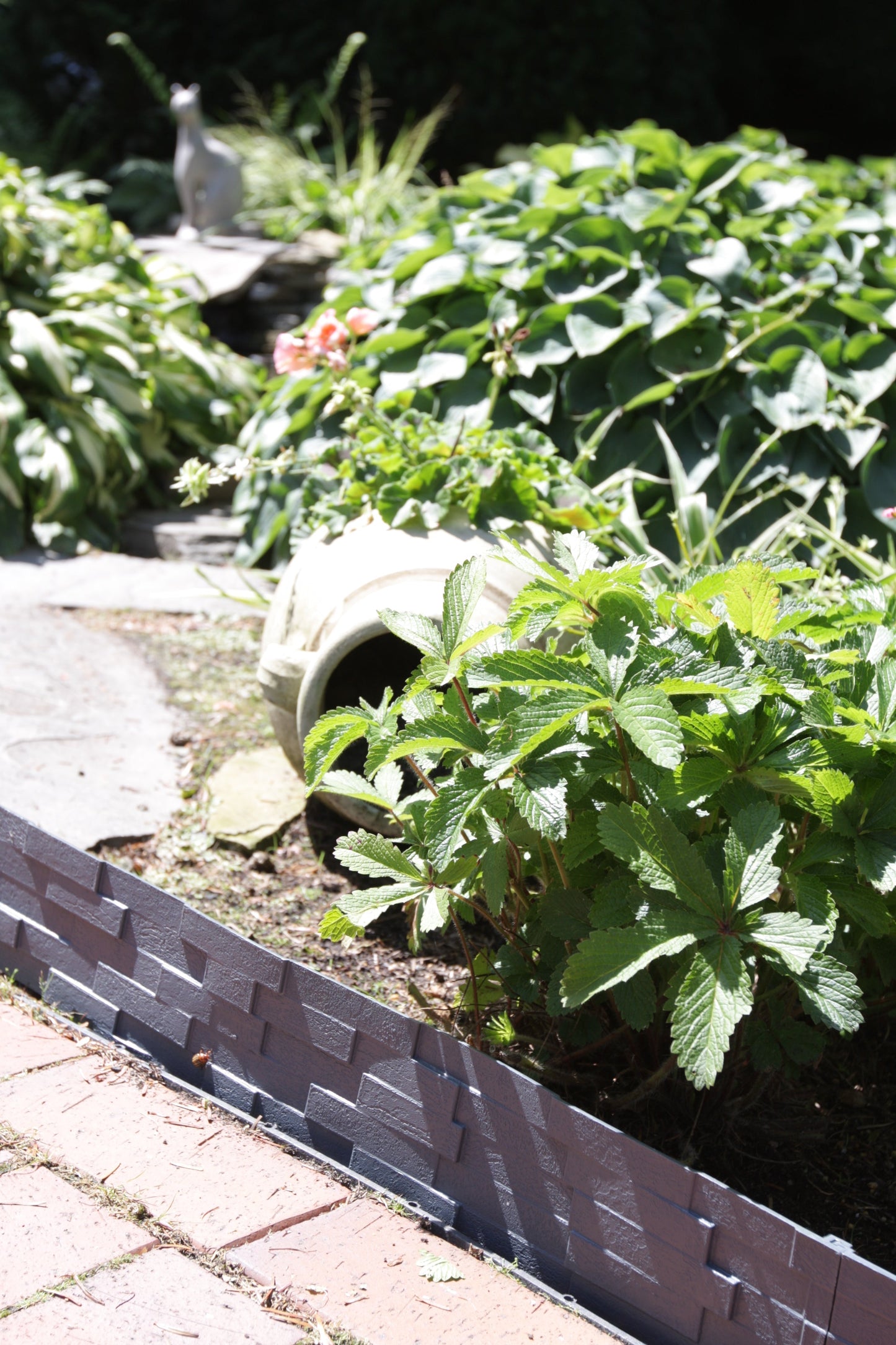 Brown Plastic Palisade Lawn Border with Slate Texture 2.38m