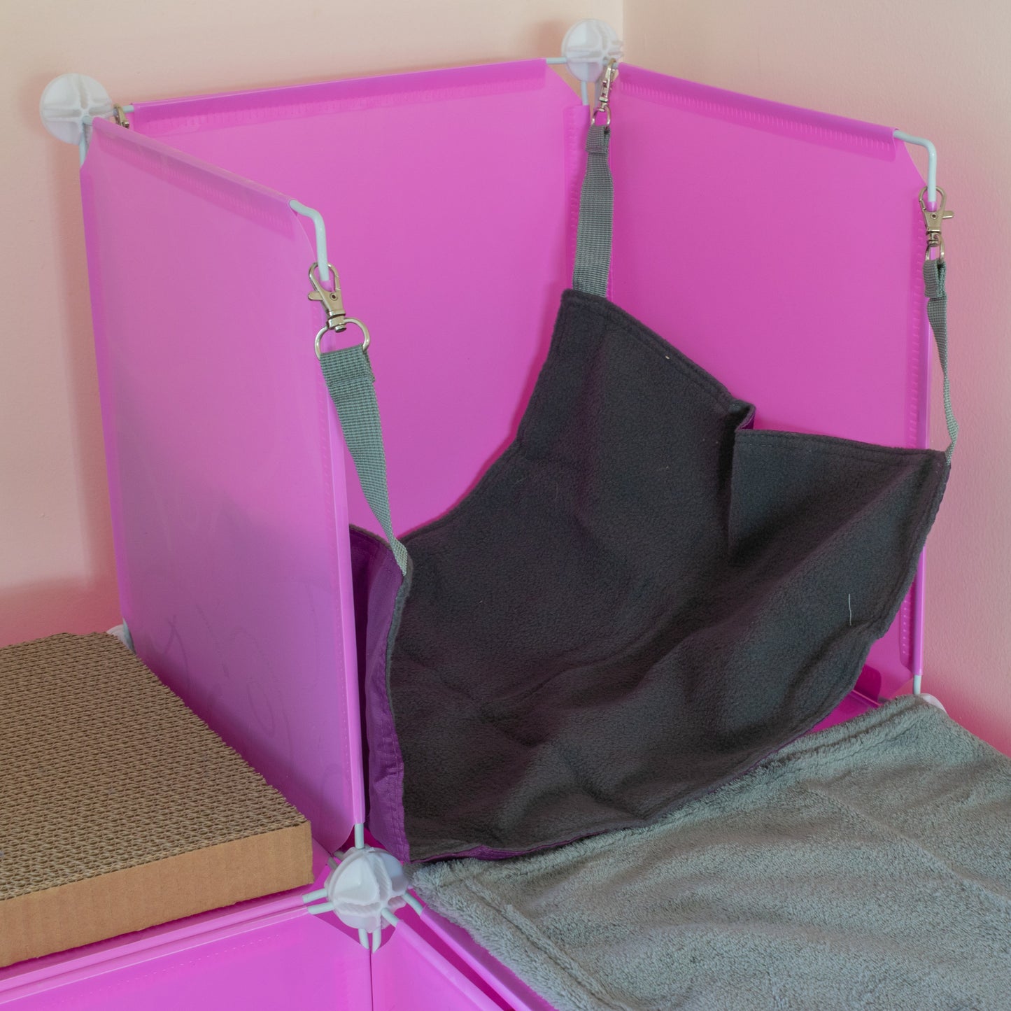 Maxi-Sized Kitty Cubby Play Tower