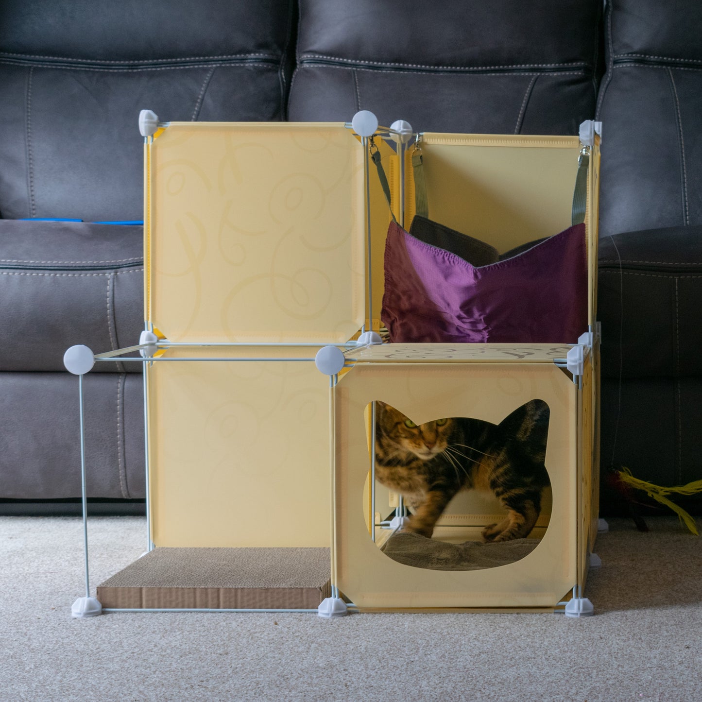 Medium-Sized Kitty Cubby Play Tower