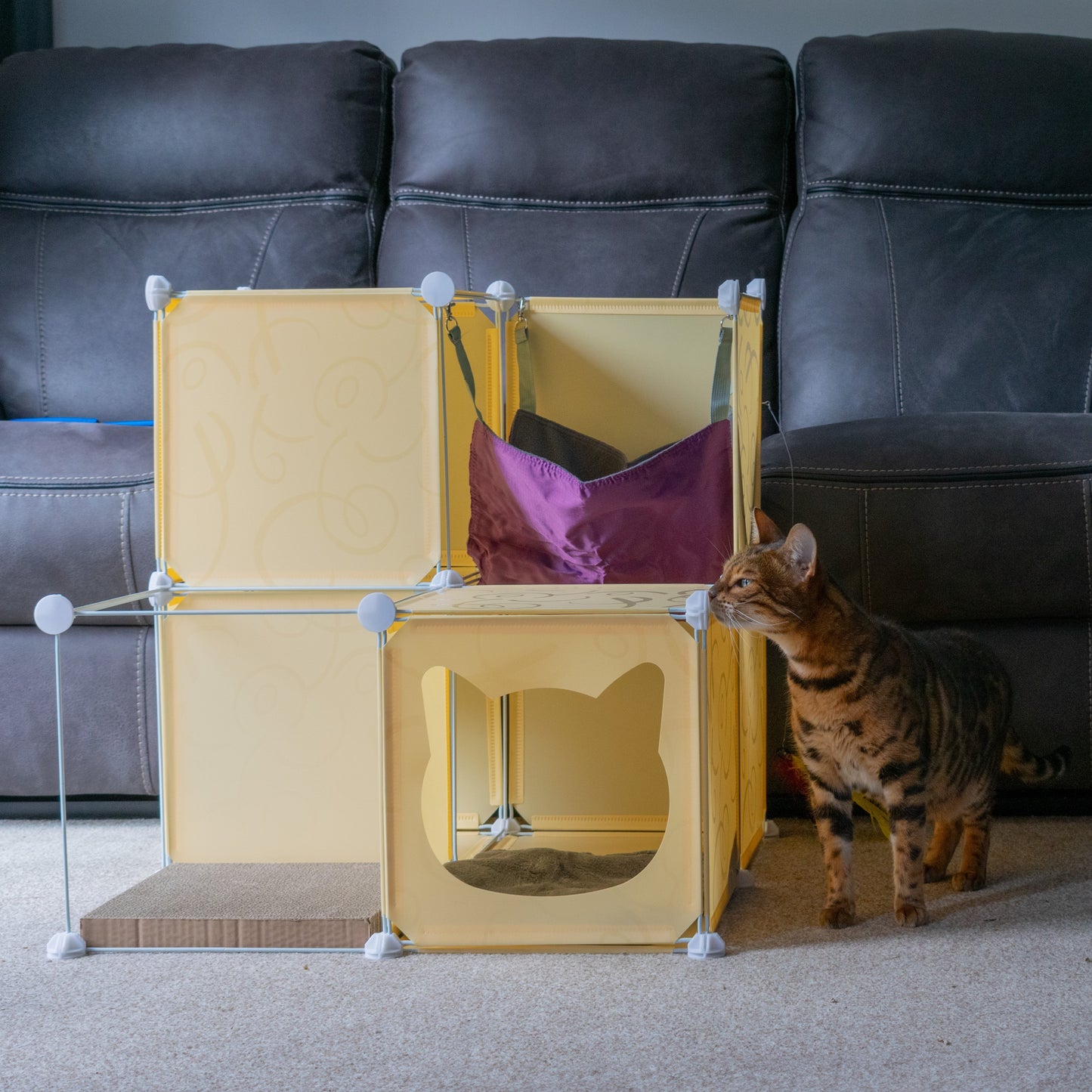 Medium-Sized Kitty Cubby Play Tower