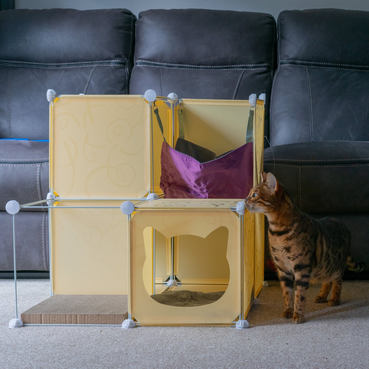 Medium-Sized Kitty Cubby Play Tower
