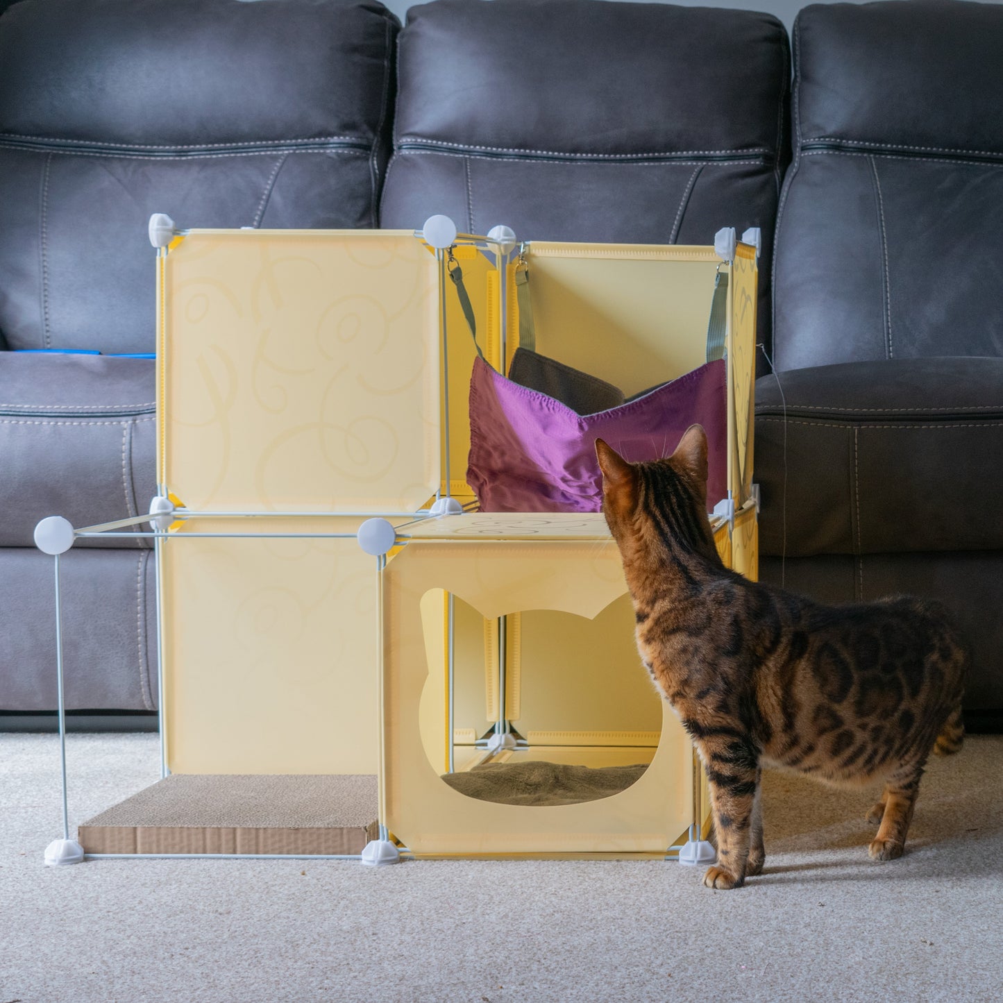 Medium-Sized Kitty Cubby Play Tower