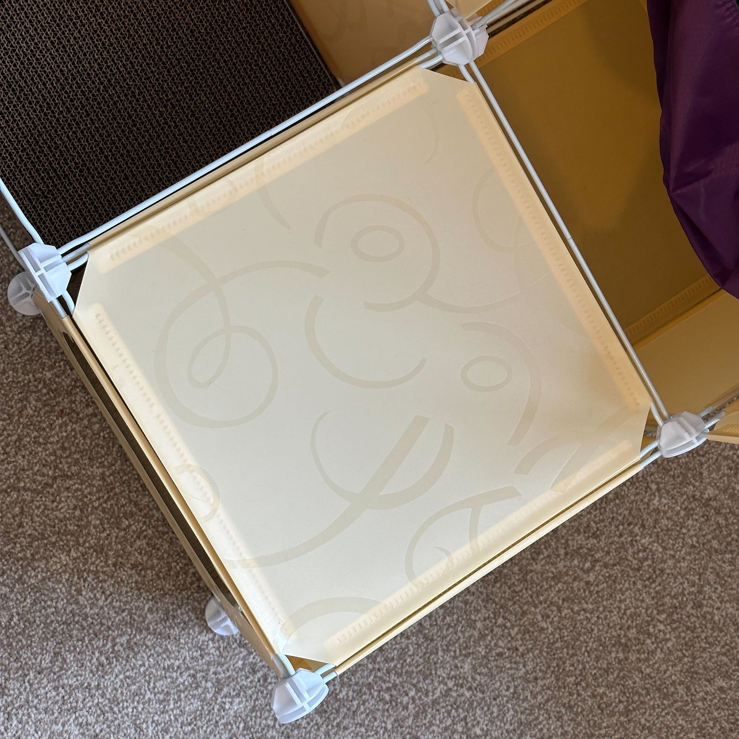 Medium-Sized Kitty Cubby Play Tower