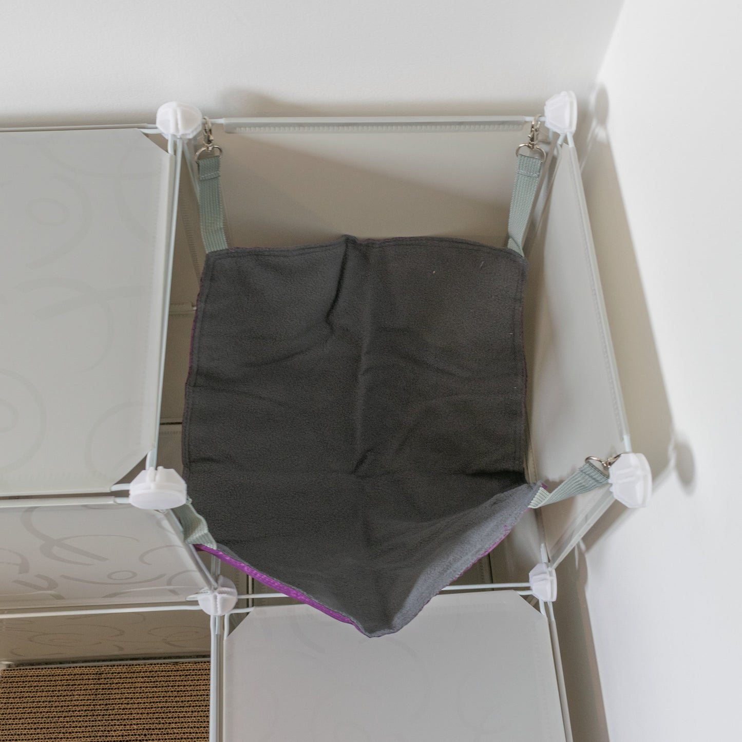 Medium-Sized Kitty Cubby Play Tower