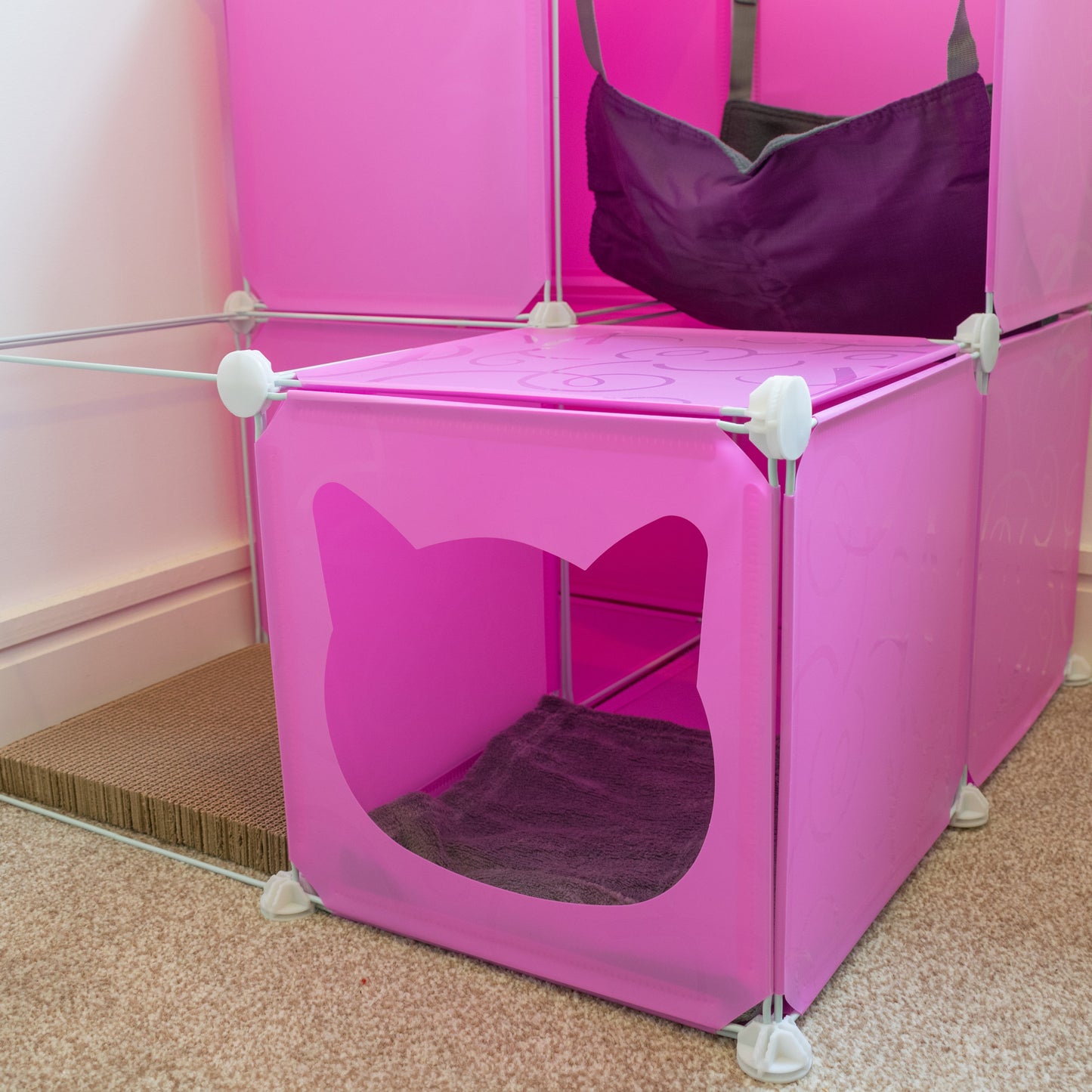 Medium-Sized Kitty Cubby Play Tower
