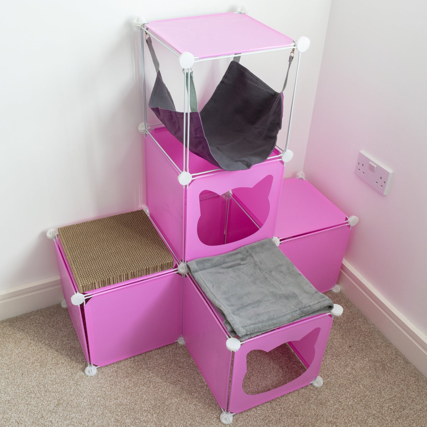 Medium-Sized Kitty Cubby Play Tower