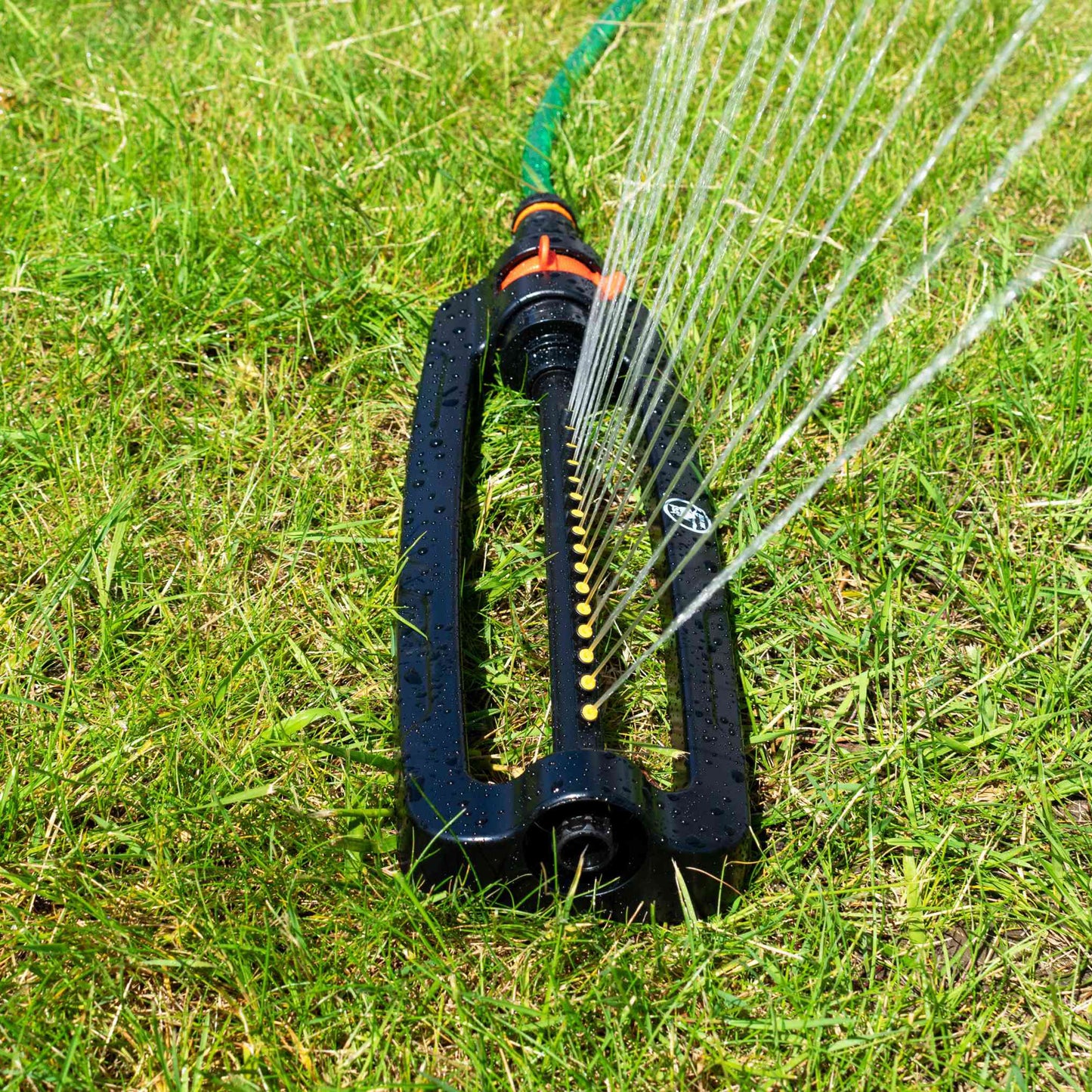 Cost Wise Oscillating Bar Sprinkler