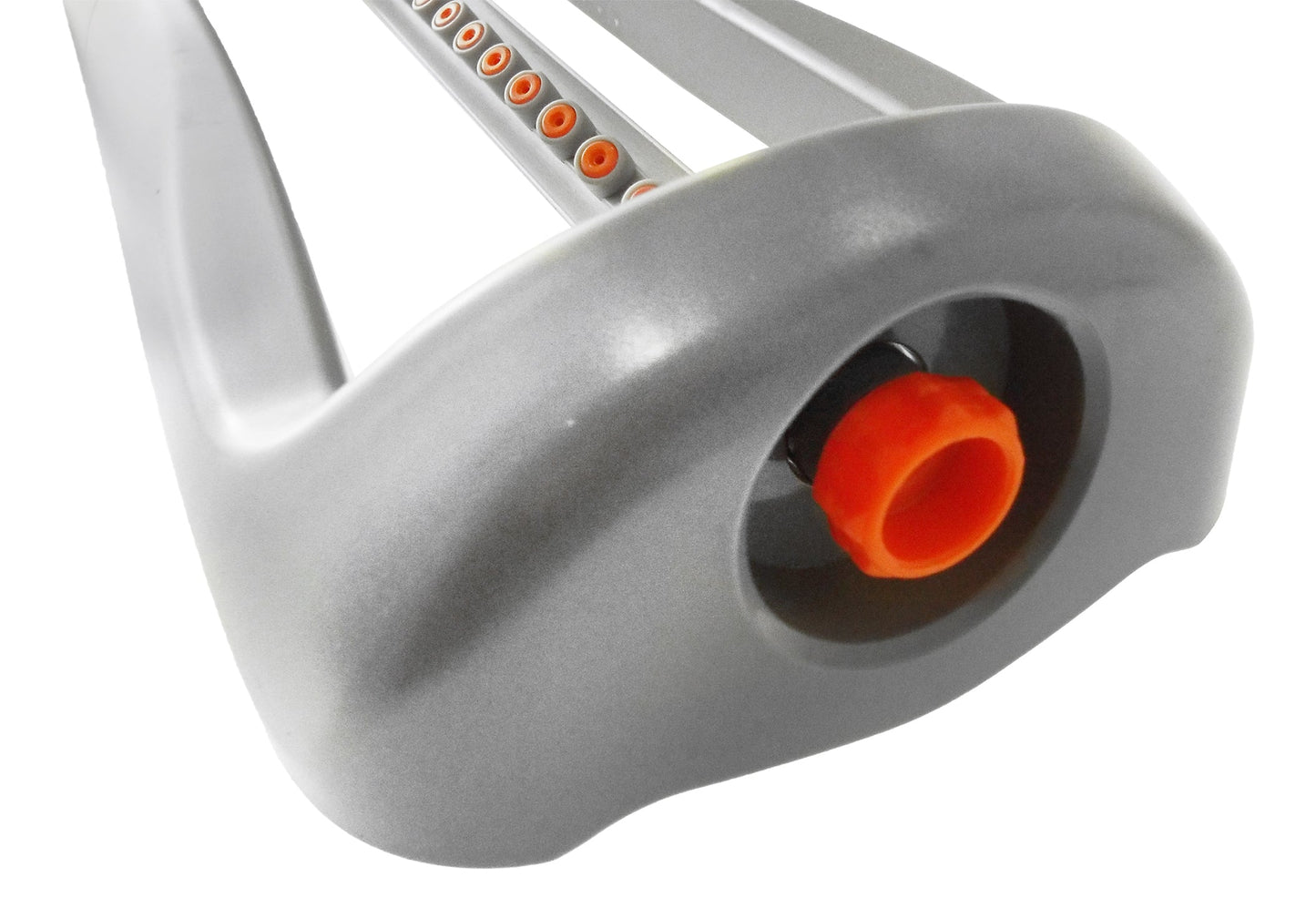 White Line Small Oscillating Lawn Sprinkler
