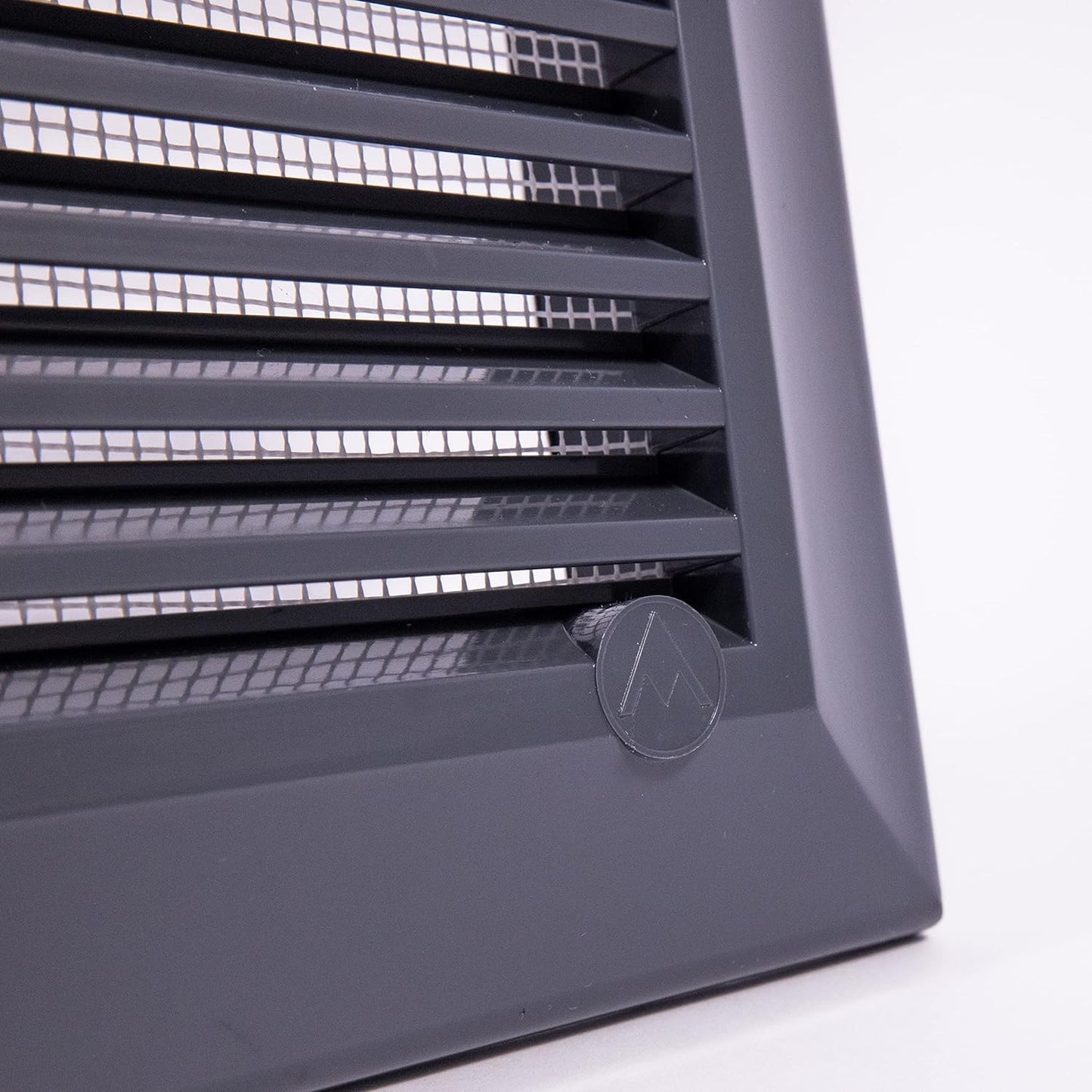 Graphite Duo Smart Louvre Vent 135G 135mm with Insect Mesh