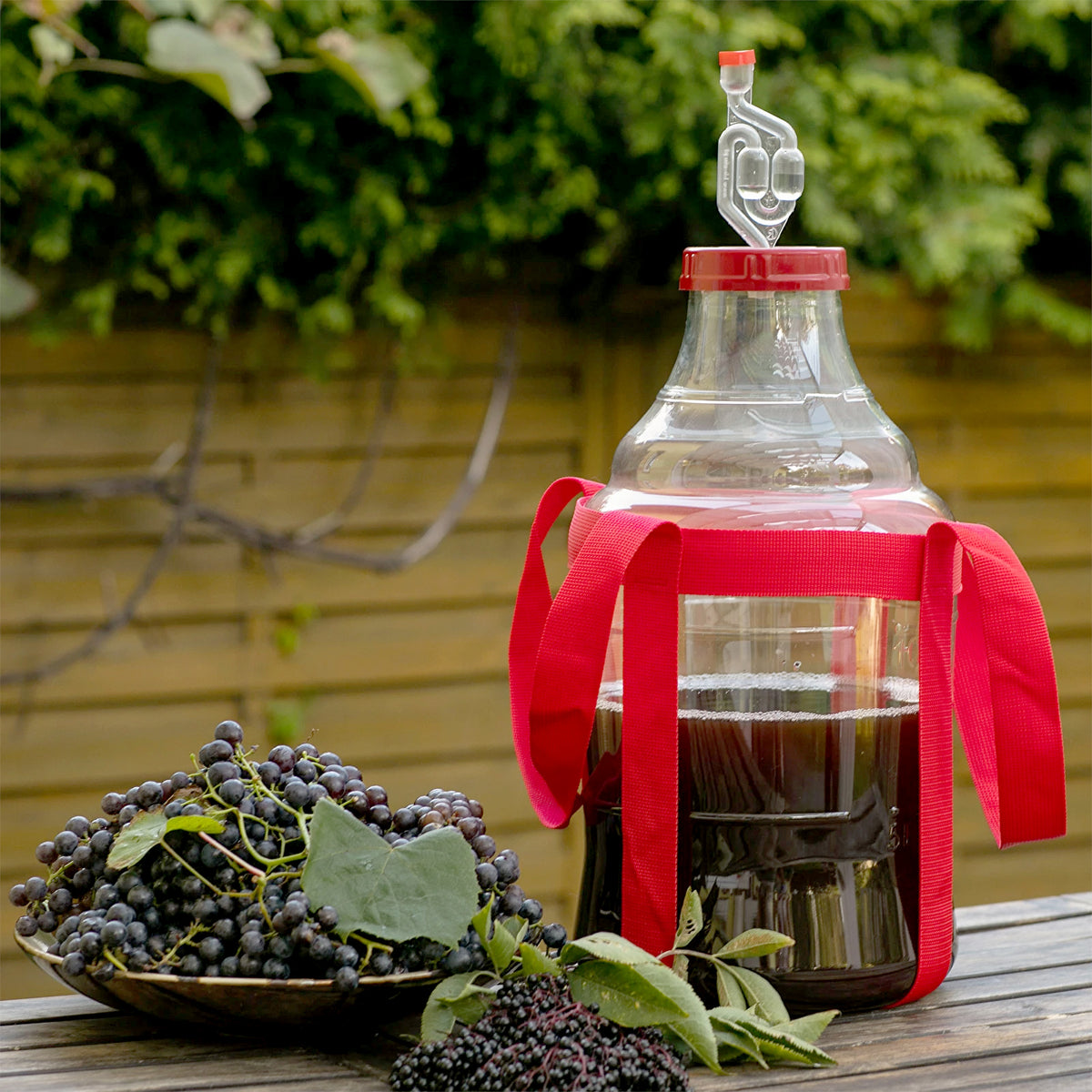Plastic Wine Fermentation Demijohn 10L 15L 20L 25L PET with Straps & Airlock