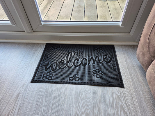 Decorative Rubber Welcome Mat 60x40cm – Small Floral Design