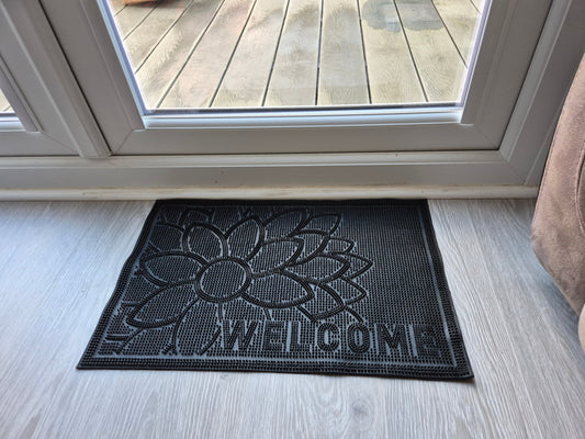 Rubber Entrance Mat 60x40cm – ‘Welcome’ Floral Design