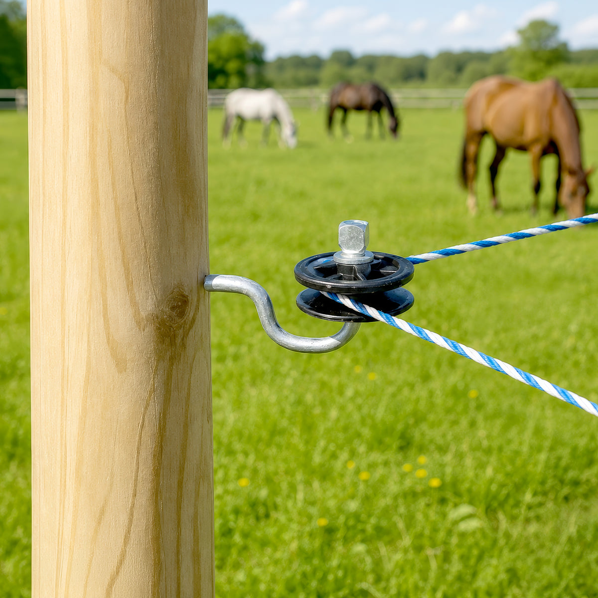 Electric Fence Corner Roller Insulator G73 Heavy Duty Wood Screw Horse Paddock