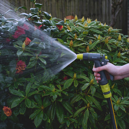 Lime Adjustable Spray Pattern Garden Hose Gun