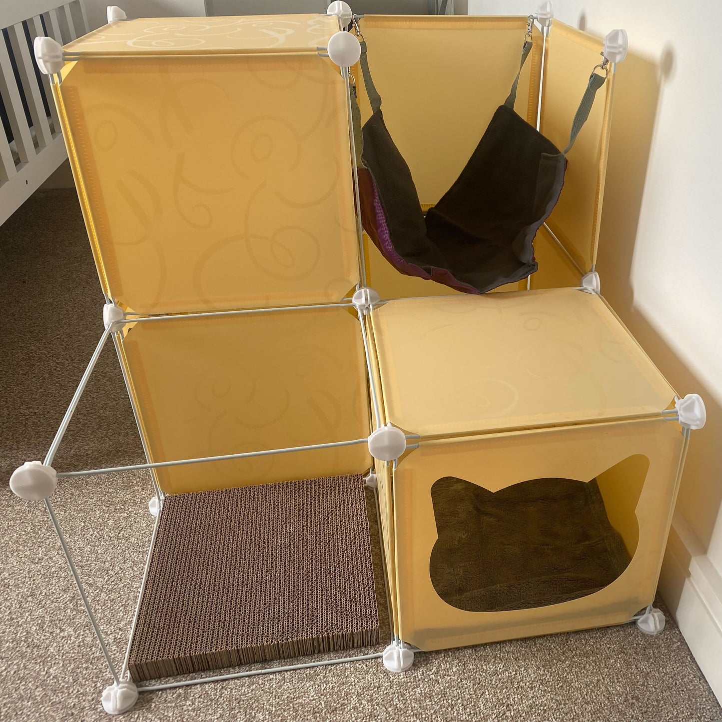 Medium-Sized Kitty Cubby Play Tower