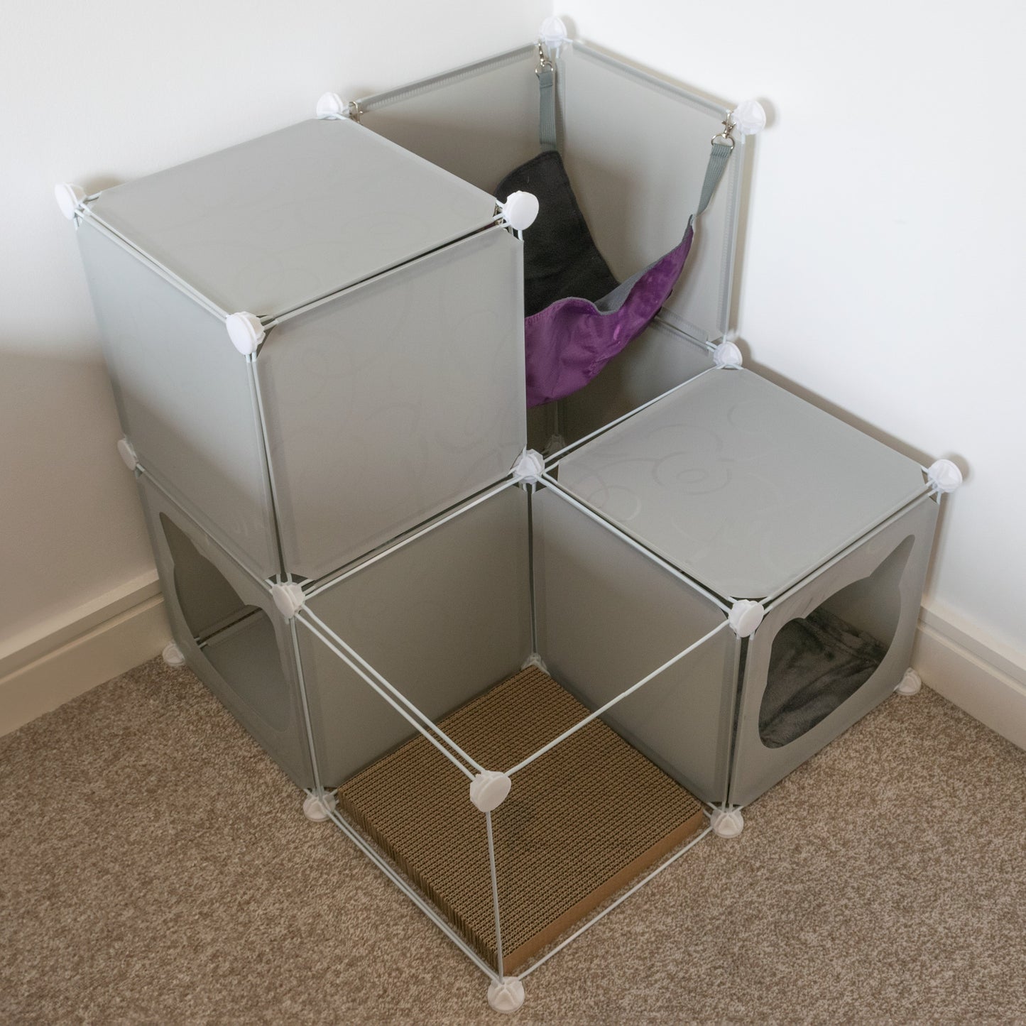 Medium-Sized Kitty Cubby Play Tower