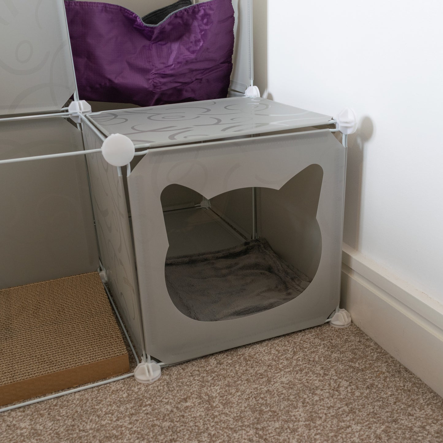 Medium-Sized Kitty Cubby Play Tower