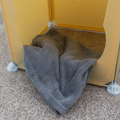 Small-Sized Kitty Cubby Play House