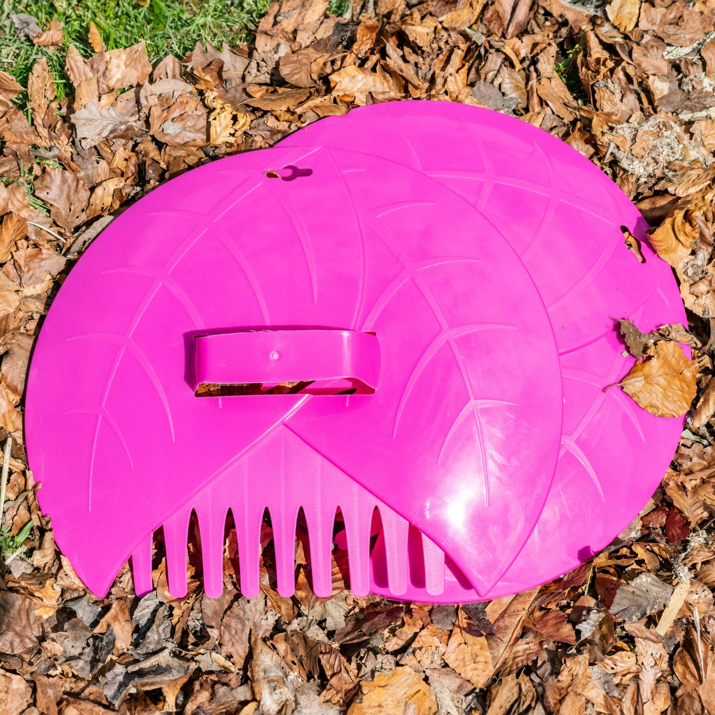 Leaf Grabber Scoops for Garden Cleaning, Pink
