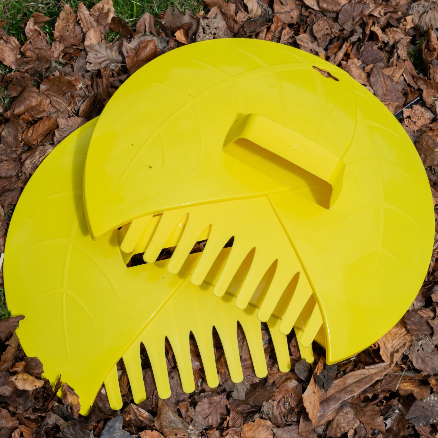 Leaf Grabber Scoops for Garden Cleaning Yellow