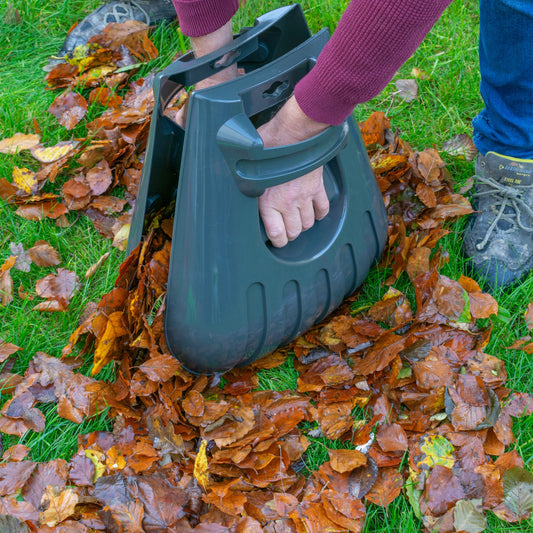 Dark Grey Large Leaf Grabber Scoops for Garden Cleaning