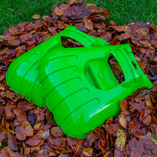 Green Large Leaf Grabber Scoops for Garden Cleaning