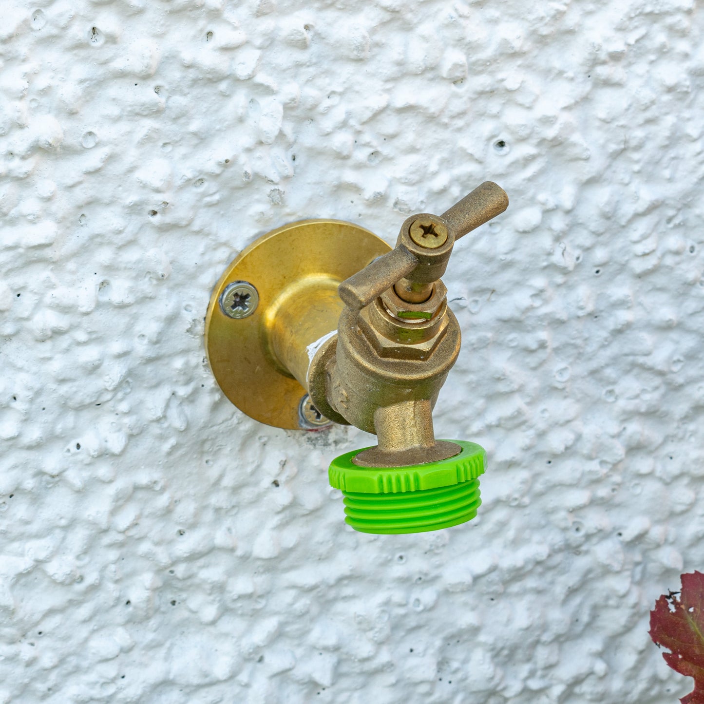 Green/Grey Female Tap Fitting Compatible with 3/4" or ½" BSP Female Threads