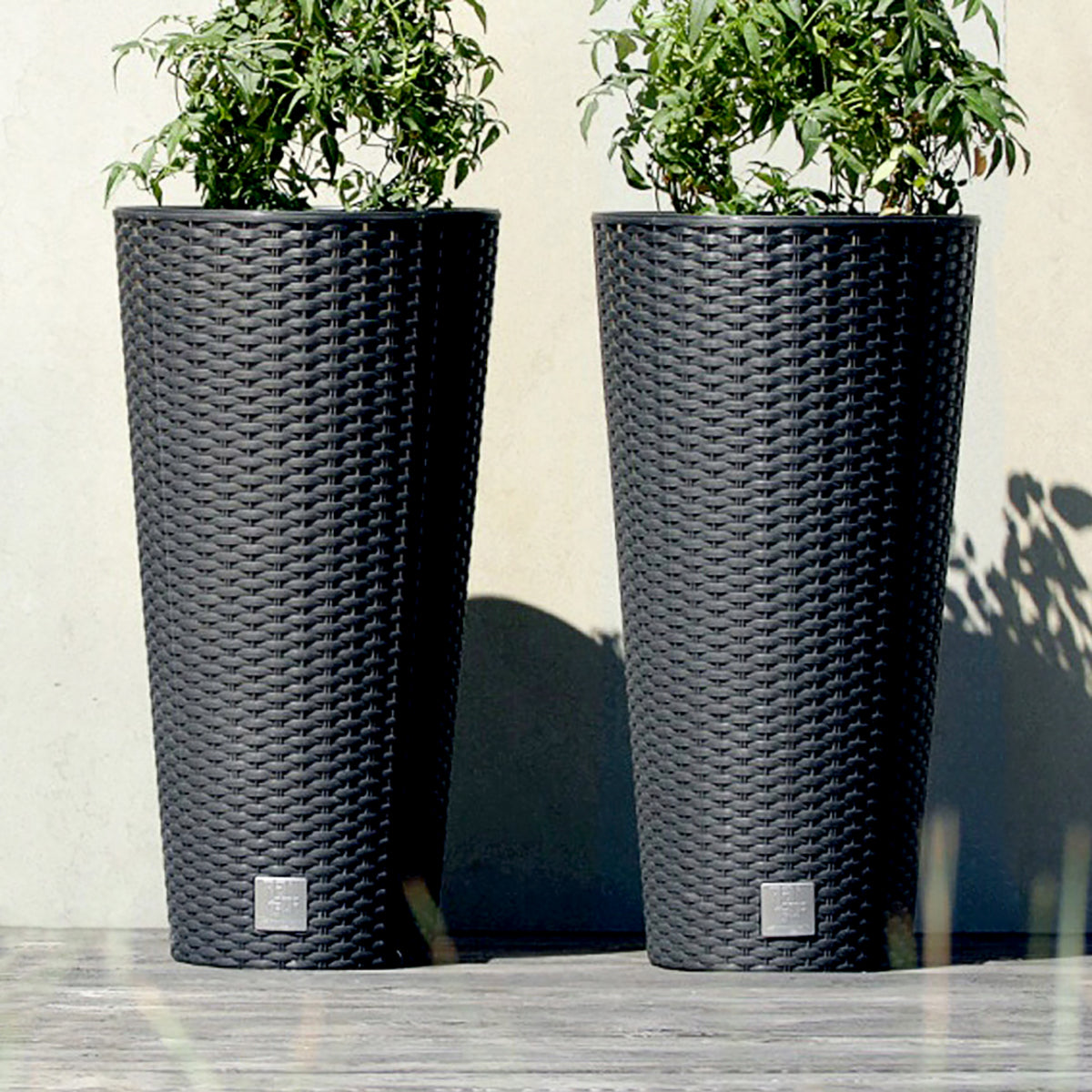 Tall Round Rattan Effect Planter with Insert 27L Anthracite Indoor Outdoor Pot