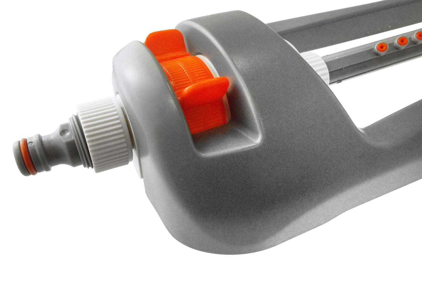 White Line Small Oscillating Lawn Sprinkler