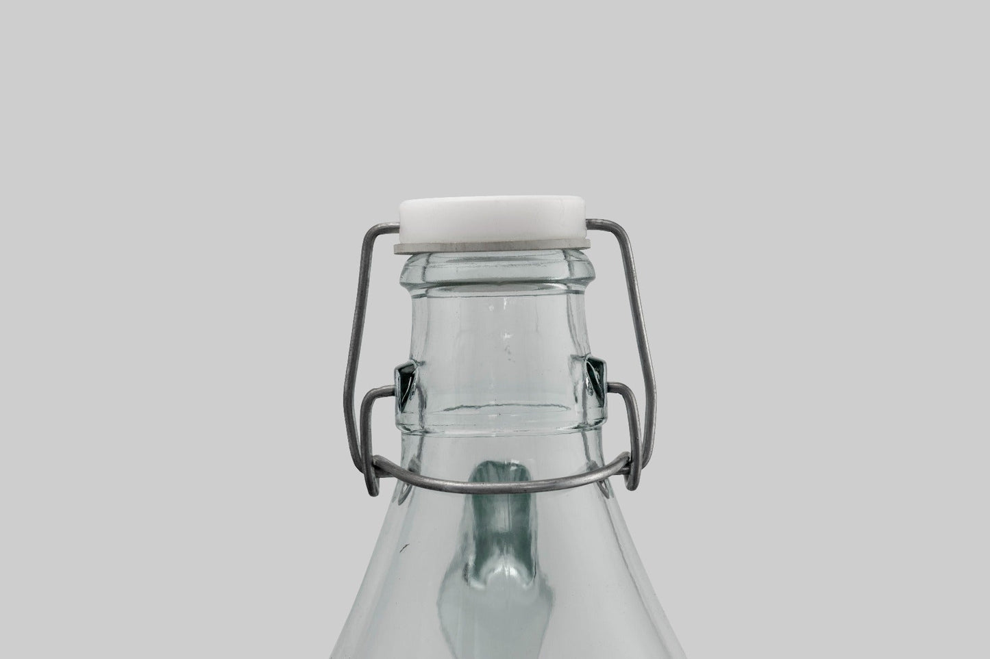 Set of 6 Glass Demijohns 5L Complete with Swing-Top Lid, Airlock, Bung and Tube